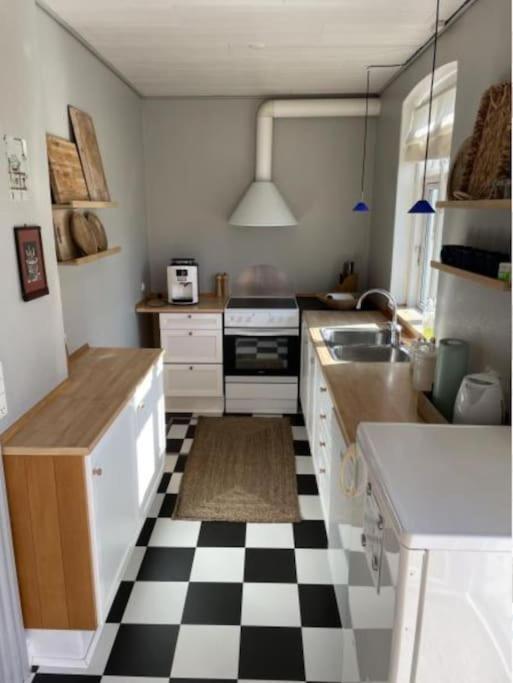 Вилла Skont Feriehus Midt I Marstal. Экстерьер фото